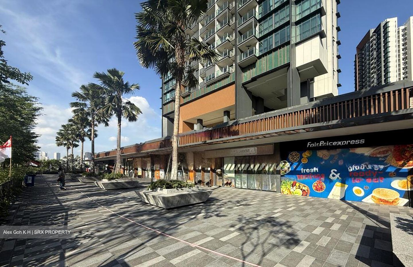 Normanton Park (D5), Retail #465582971